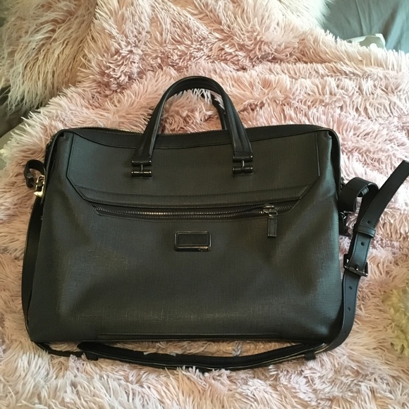 Tumi Bag-Gates Slim Messenger Leather/Canvas Laptop Bag - Picture 2 of 14